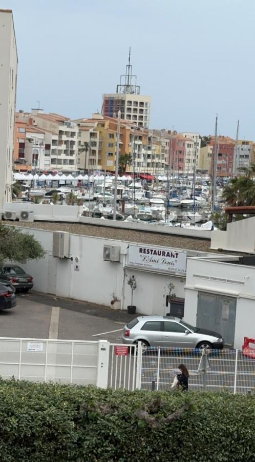 Vue Sur Le Port Apartment Agde Exterior photo